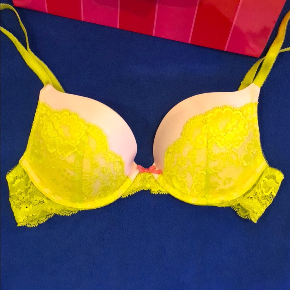 ⚡️SALE⚡️VS Dream Angels push-up bra - Picture 2 of 6